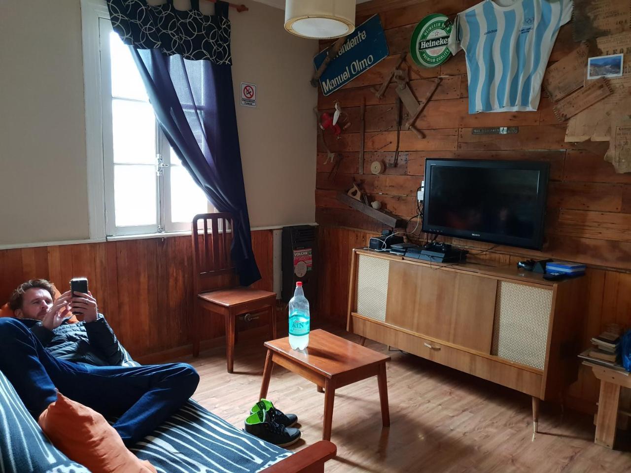 Auberge de jeunesse Lo De Momo Alojamiento Turistico à Ushuaïa Extérieur photo